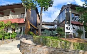 Red River Retreat